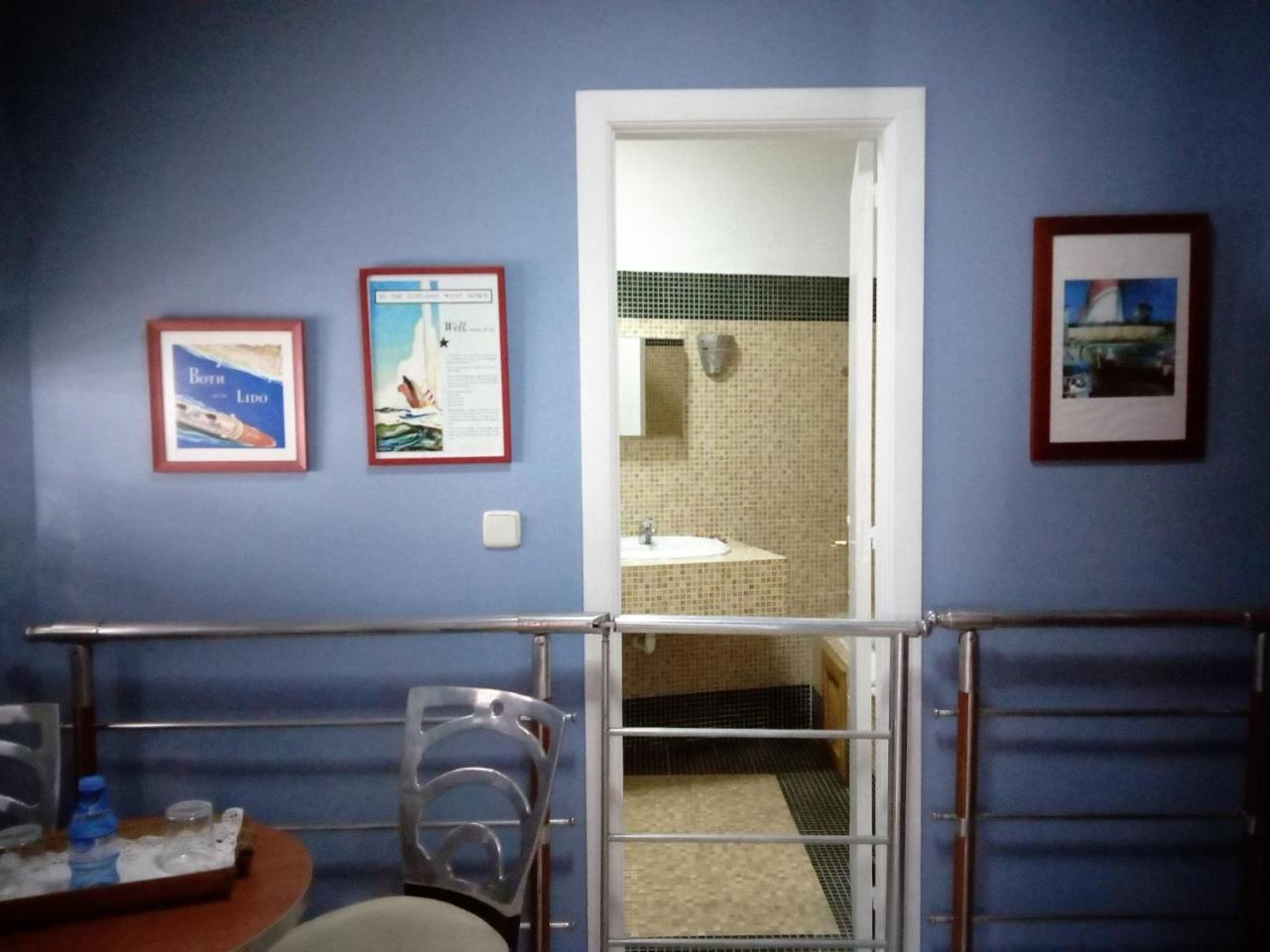 Hotel Utopia Benalup-Casas Viejas Bagian luar foto
